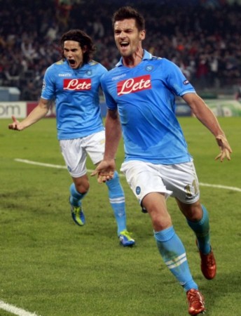 越南队的边 越南队的边